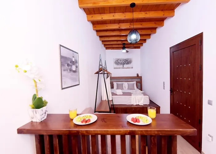 Paraskevi Luxury * Κατταβία