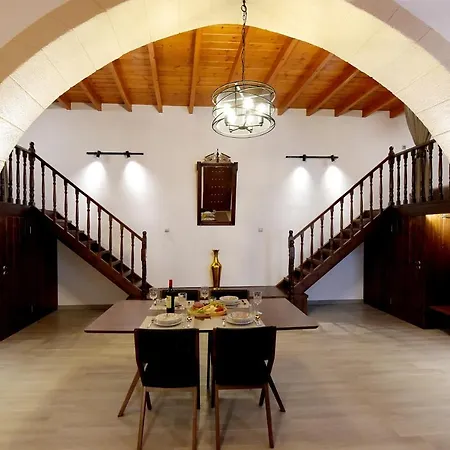 Paraskevi Luxury *
