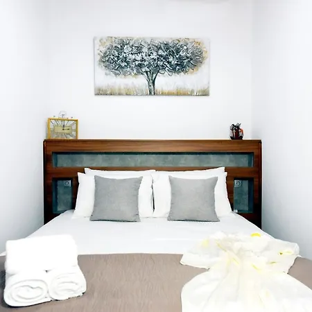 Paraskevi Luxury Ferienhaus