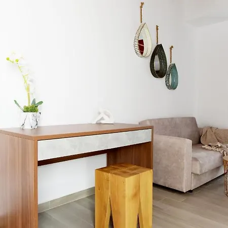 Paraskevi Luxury Feriehus *