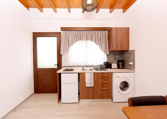 Paraskevi Luxury *